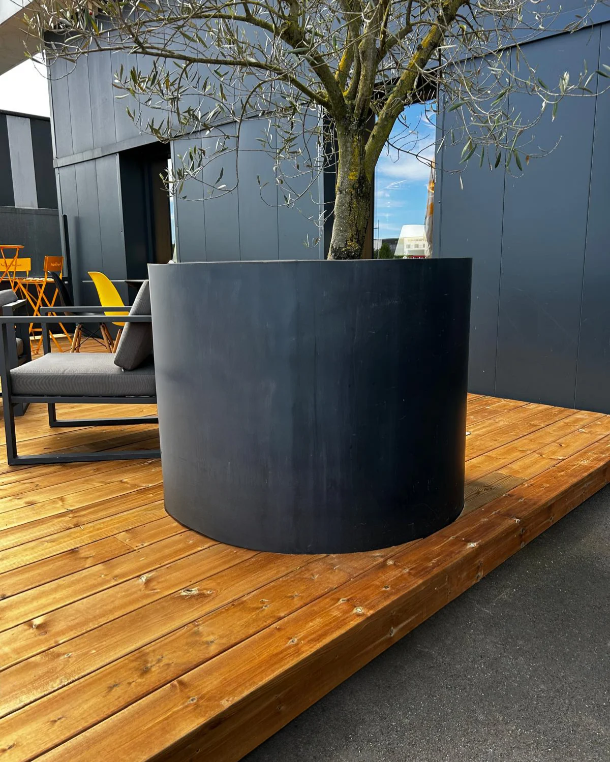 Terrasse pour le restaurant "Le Rendez-Vous" - Biard (86)